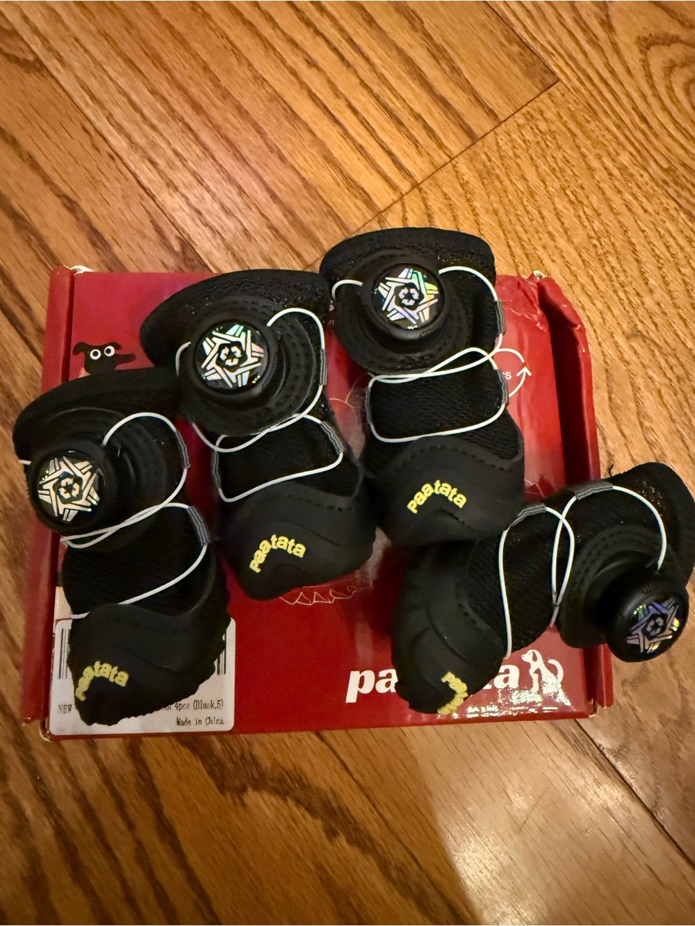 Paatata Black Protective Dog Boots - Set of 4 size 5 for pets 7.7-13.2 lbs